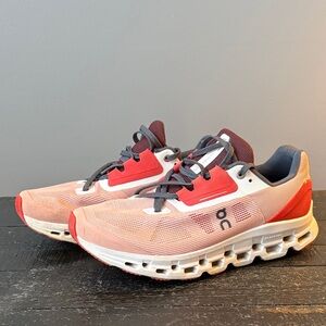 On Cloud Cloudtec running shoes, women’s size 8.5. Great condition